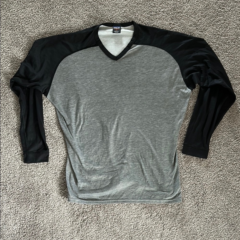 Men's Patagonia Black and Gray V-Neck Shirt